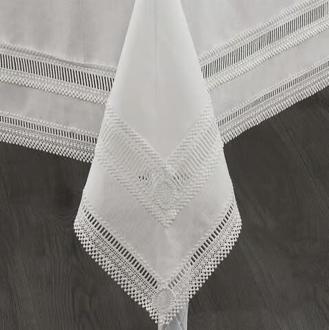 Nazik Home Elis Leke Tutmaz Özel Üretim Masa Örtüsü Krem 160X260
