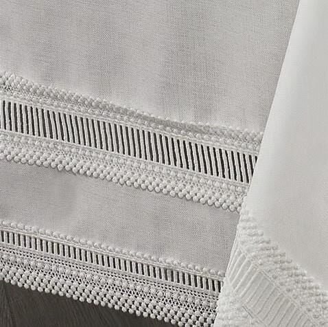 Nazik Home Elis Leke Tutmaz Özel Üretim Masa Örtüsü Krem 160X260