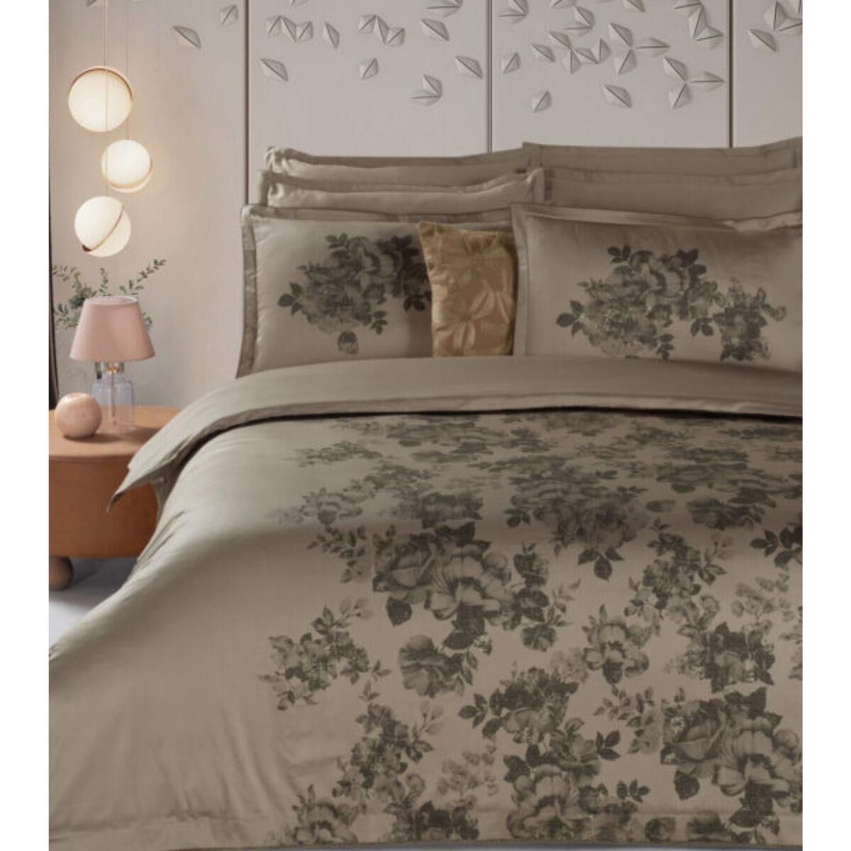 Sarev Lili Marlen Saten Nevresim Takımı King Size 4 Yastık Mocha