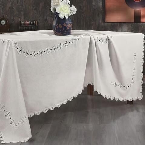 Nazik Home Doria Dantelli Leke Tutmaz Masa Örtüsü Krem 160X260