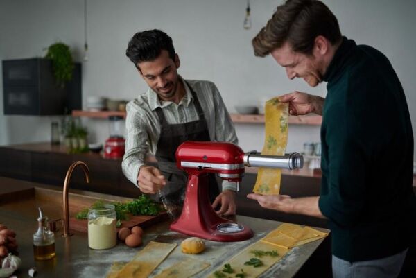 KitchenAid 5KSMPRA 3 Parçalı Makarna Silindiri ve Kesici Aksesuar