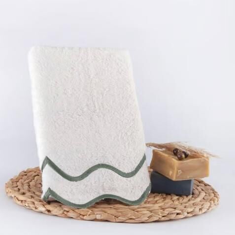 Nazik Home Helena Çizgi Nakışlı Pamuk Havlu Yeşil 30X50