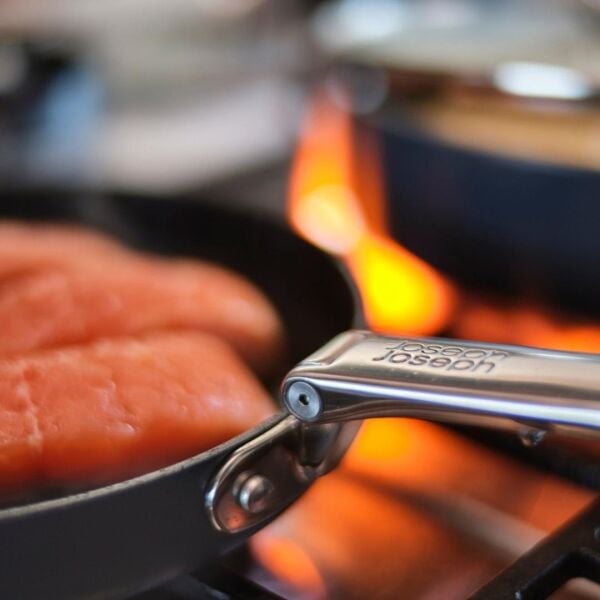 Josheph Joseph Space 24 cm Kızartma Tavası