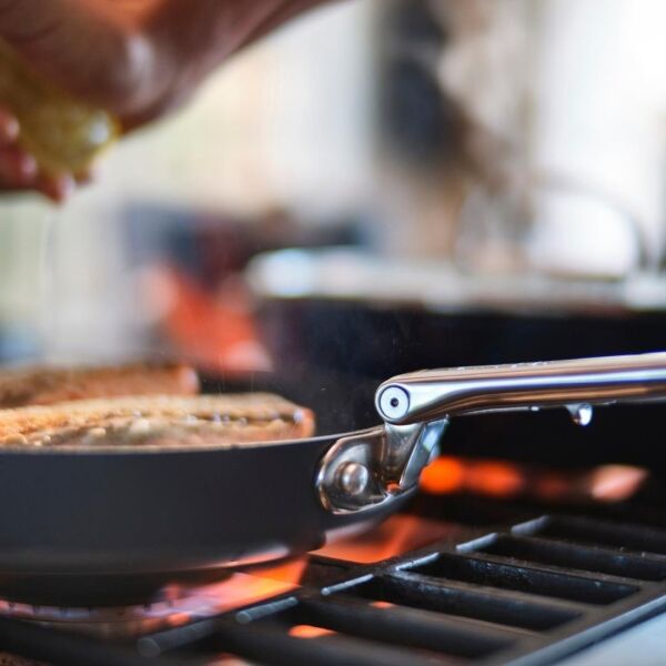 Josheph Joseph Space 24 cm Kızartma Tavası