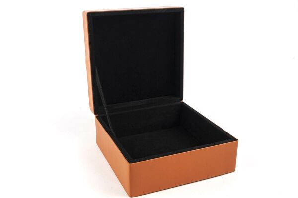 Mikasa Moor Turuncu Glod Takı Kutusu 17x17x8 cm