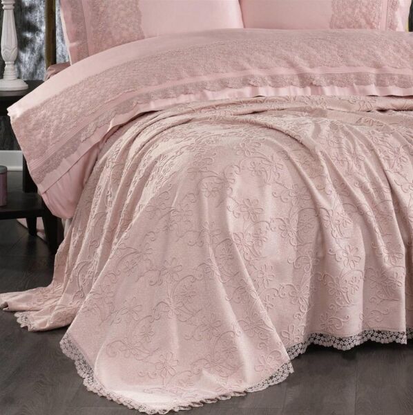 Nazik Home Juliette Dantelli Nevresim Takımı Ve Pike 7 Parça Seti Pudra Çift Kişilik